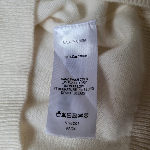 NWT Quince 100% Mongolian Cashmere Cloud Cocoon Tee, Ivory, S ☁️ - Picture 6 of 12